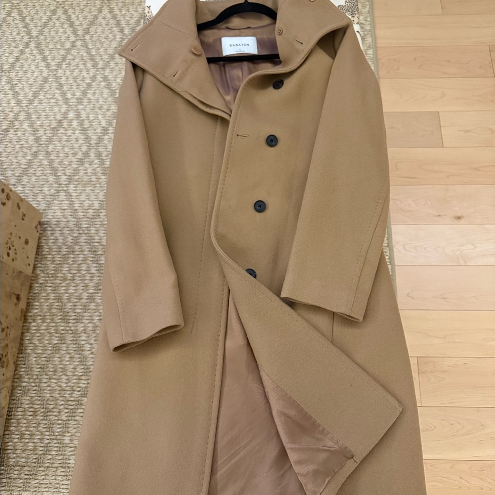 Aritzia Babaton Coat